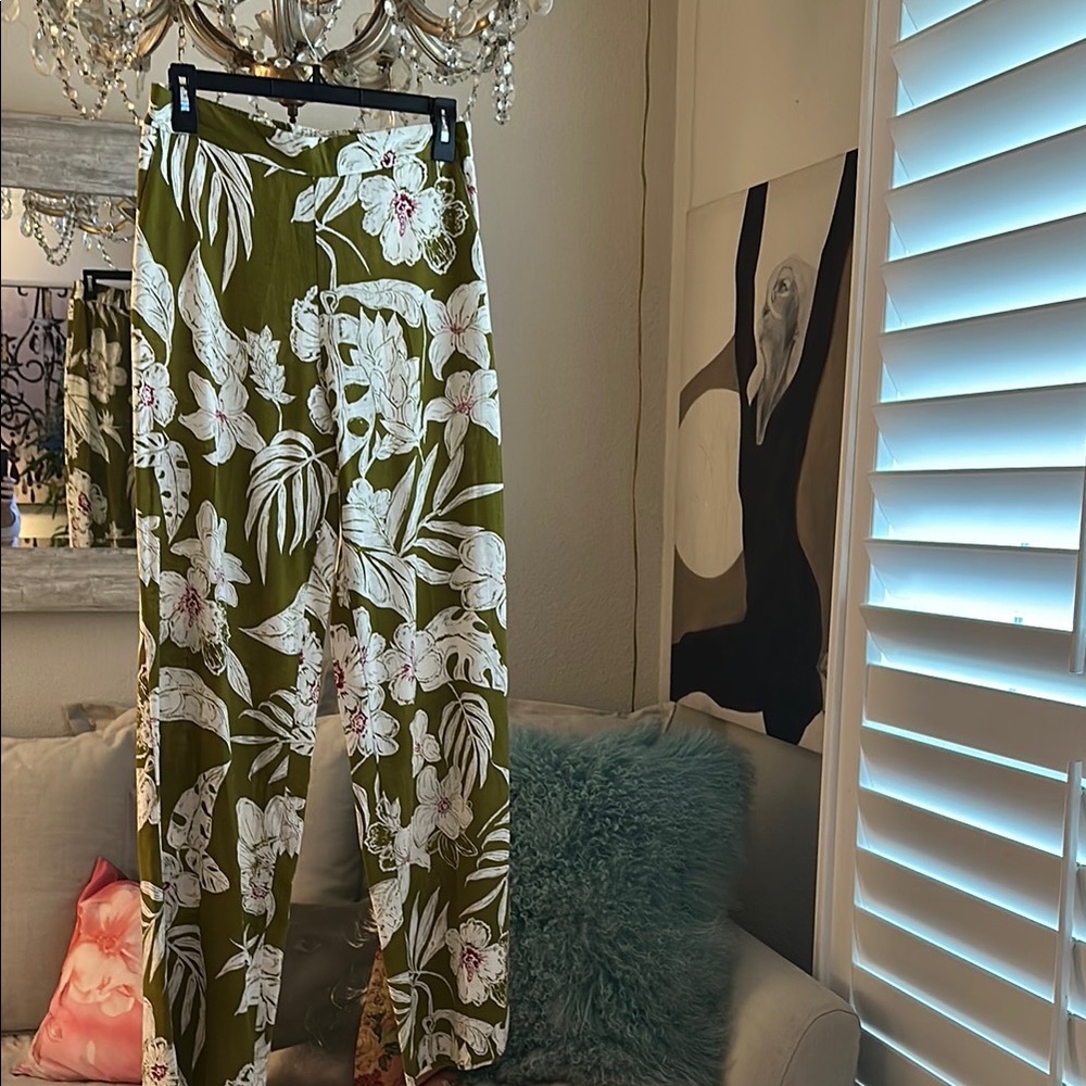 Zara Floral Green Pants - NWT